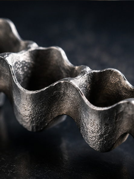 Armature métallique coulée de bridge, avant montage de la céramique cosmétique